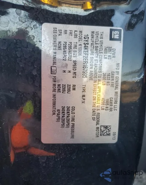 2014 Cadillac Escalade Esv Platinum z USA, uszkodzony, nr VIN 1GYS4KEF2ER167995